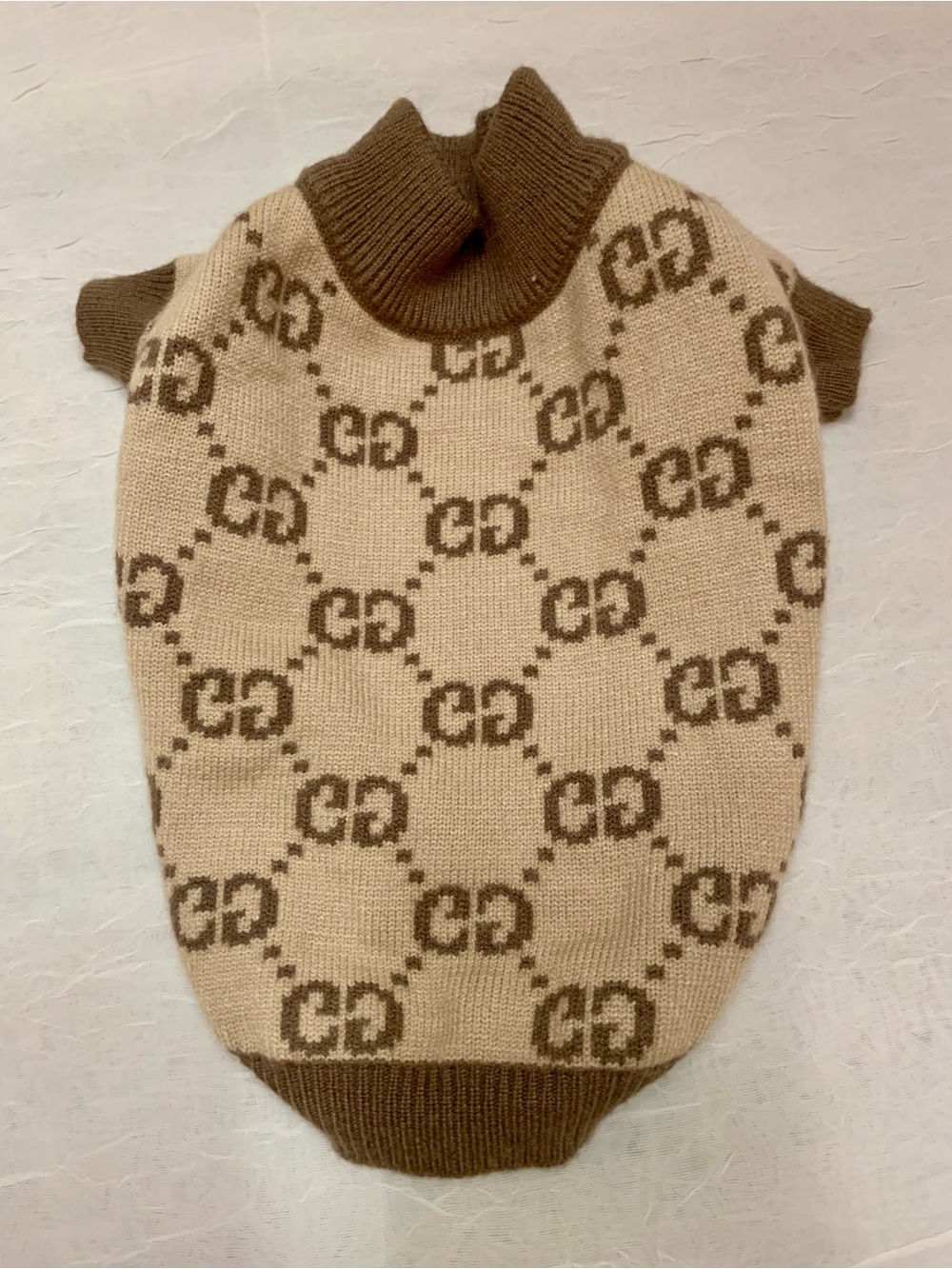 Dog Pullover – Beige GG Logo Knit Sweater Xs